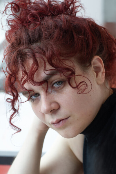 Bitterli, Sascha Annina 250414 133tj AS2 KB SASCHA BITTERLI Hochschule der Künste Bern (HKB) Studierende - Theater