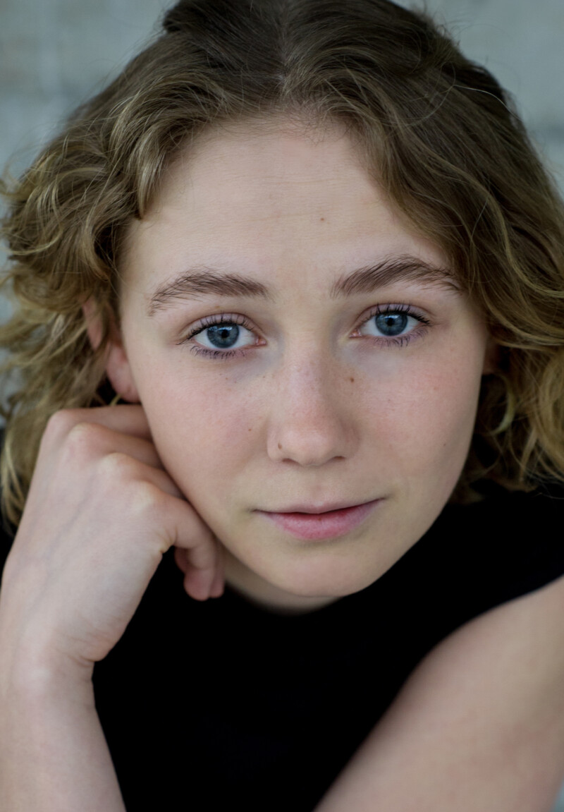 Gieron, Katharina 250416 0079j AS Katharina Gieron Hochschule der Künste Bern (HKB) Studierende - Theater