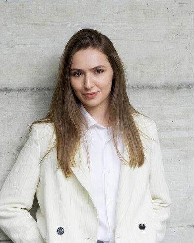 240419 144t KB Munteanu Raluca 72dpi FV Hochschule der Künste Bern (HKB) Studierende - Theater