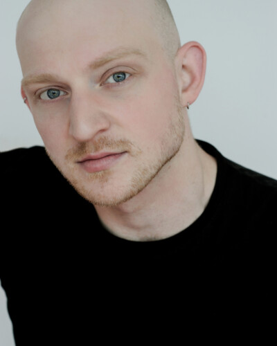 250908 050jc2 KB Nikita Romanenko 320 dpi FV Hochschule der Künste Bern (HKB) Studierende - Theater